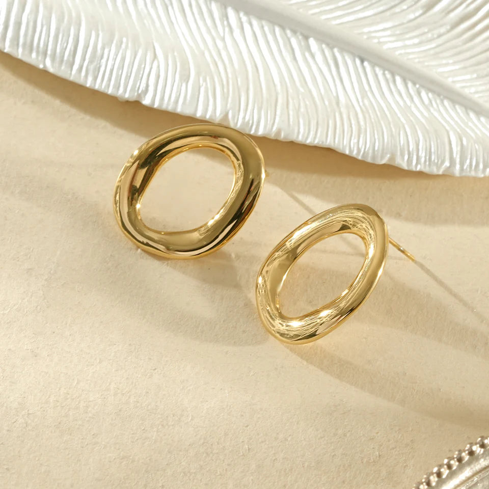 boucles d'oreilles femme dorées ovales en acier inoxydable bijou femme élégant résistant à l'eau et hypoallergénique