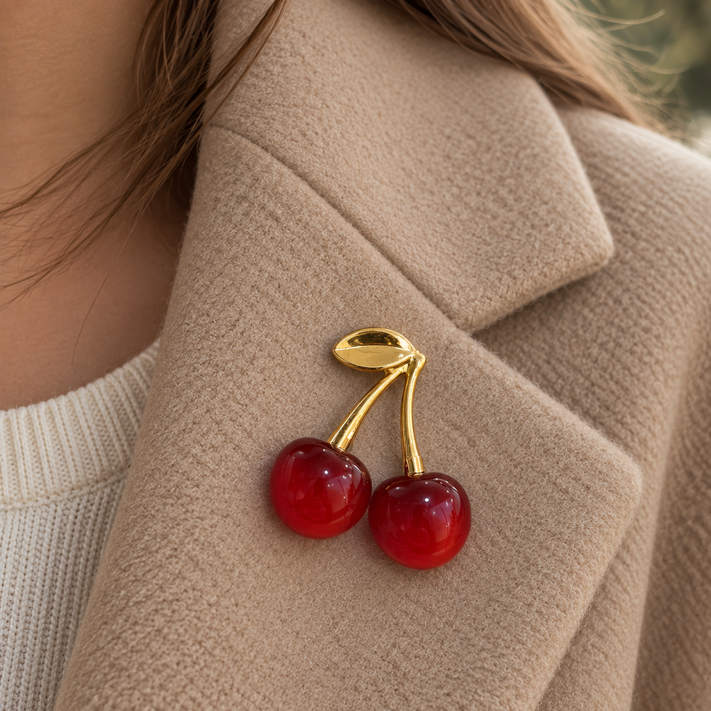 Broche Cerise Dorée
