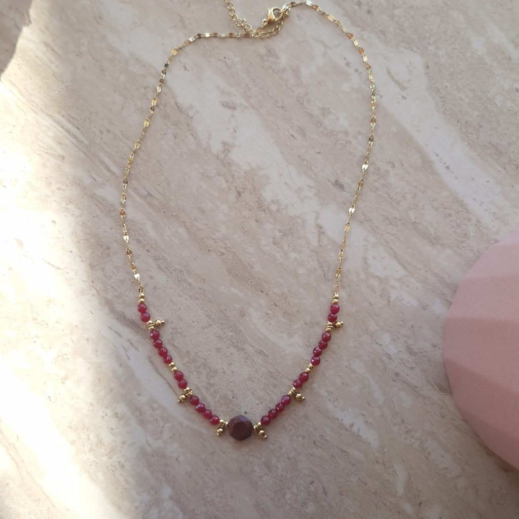 Collier Isée Bordeaux