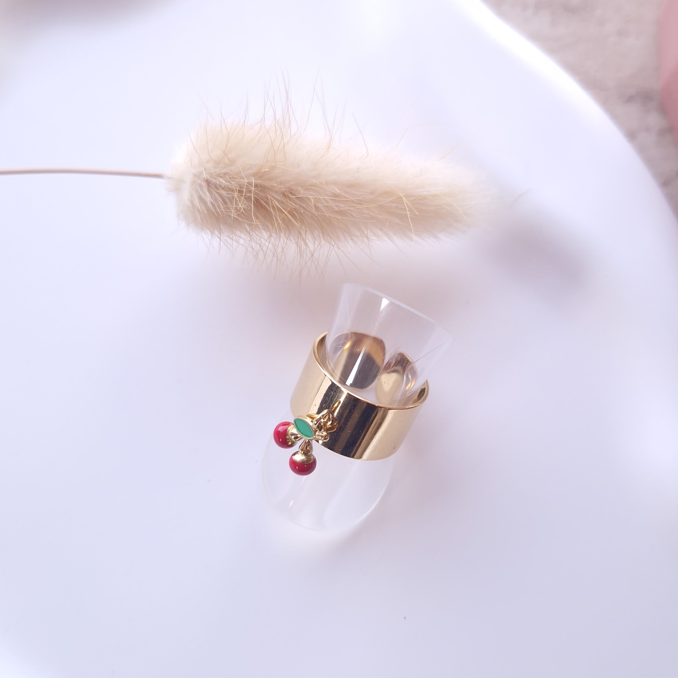 bague femme à breloque cerise tendance printemps été 