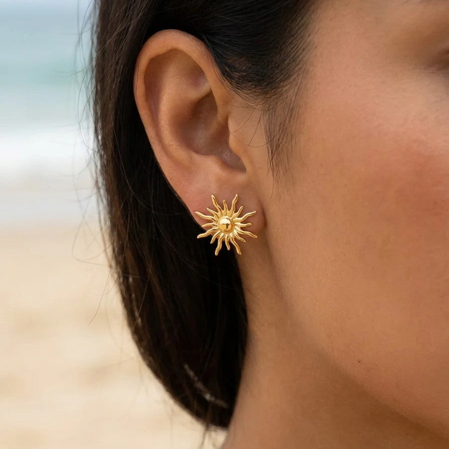 puces d'oreilles femme boucles d'oreilles minimaliste doré forme soleil bijou été 