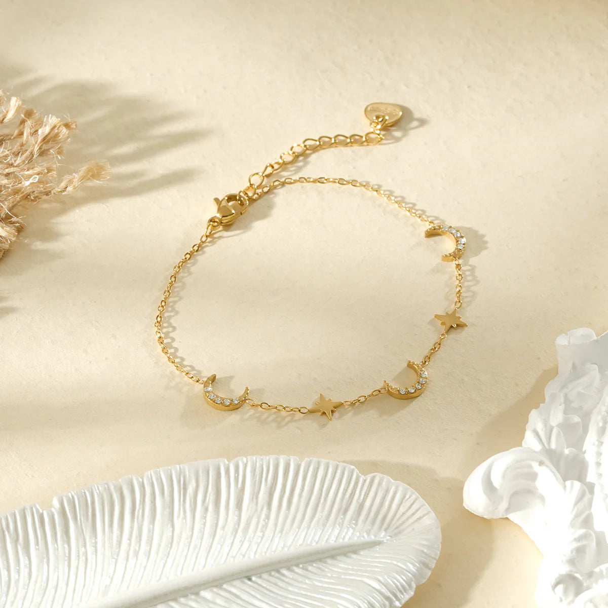 bracelet thème astral acier inoxydable bijou femme lune étoile strass résistant à l'eau