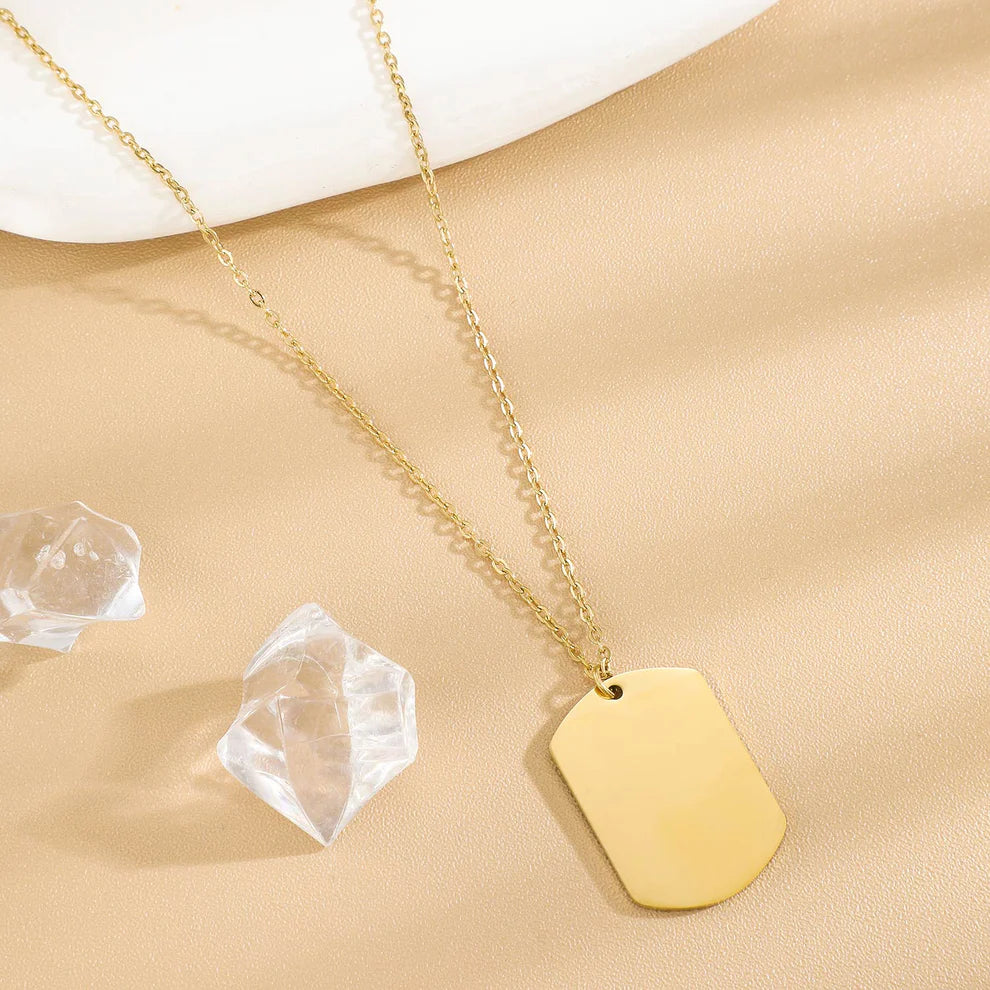 collier personnalisés en acier inoxydable doré avec médaille à graver prénom date pour femme