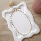collier ras du cou colorés acier inoxydable et perles