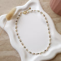 collier chic ras du cou collier mariage cérémonie perles d'eau douce et perles vertes 