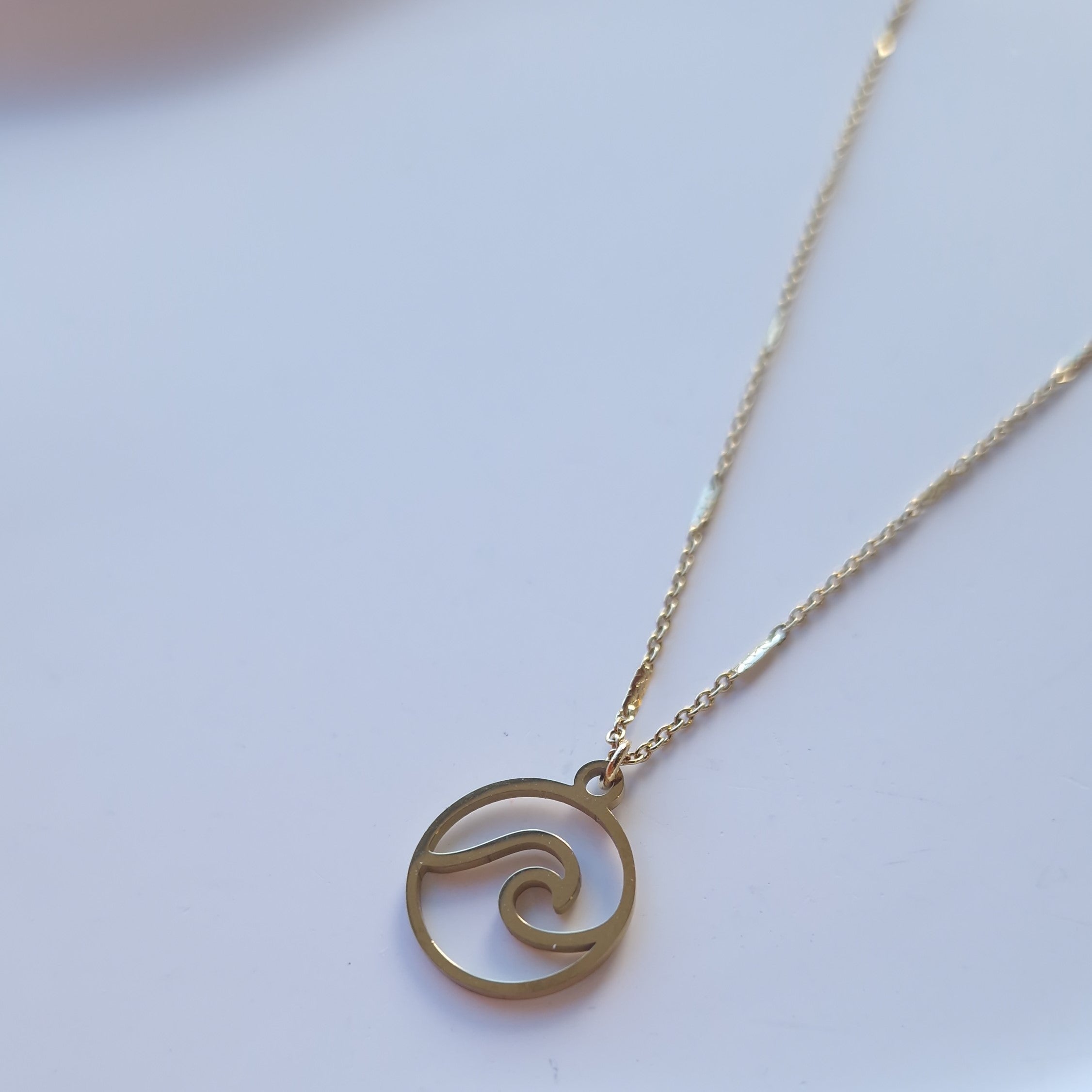 Collier Vague