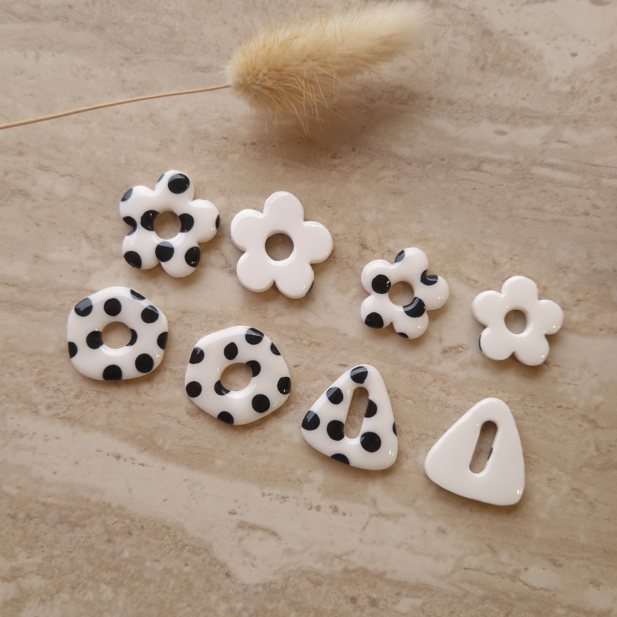 pampilles interchangeables réversible créoles interchangeables tendance résine et pate polymère