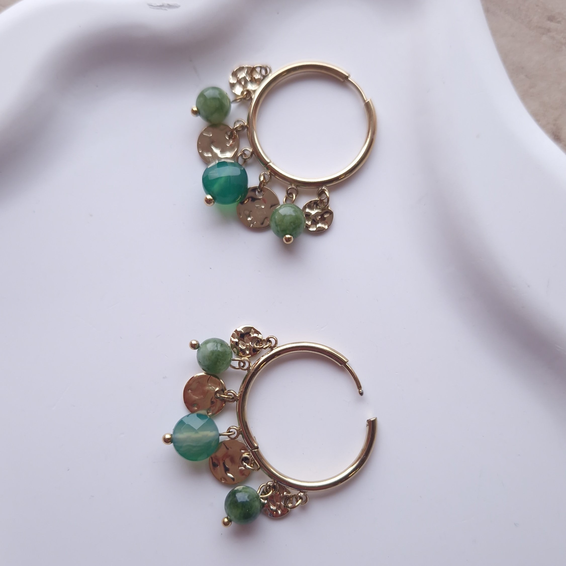créoles oreilles percées verte bohème chic 