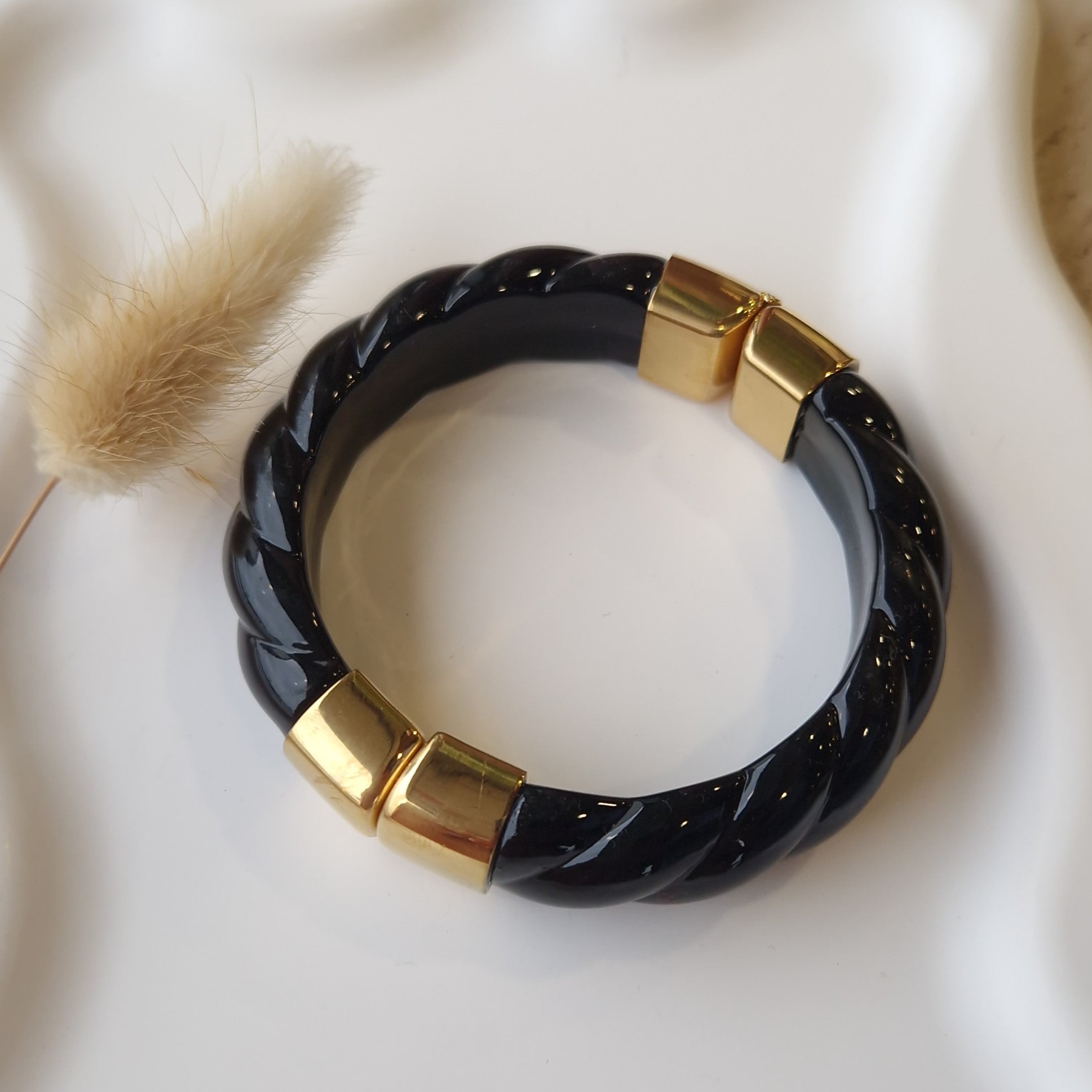 jonc noir aimantée en acier inoxydable et résine bracelet tendance
